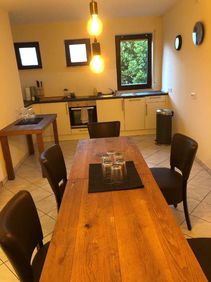 בנסהיים 3 Apartments Am Wambolter Hof 3 מראה חיצוני תמונה