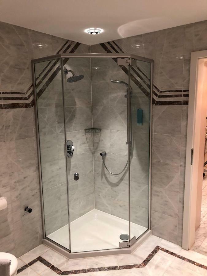 בנסהיים 3 Apartments Am Wambolter Hof 3 מראה חיצוני תמונה