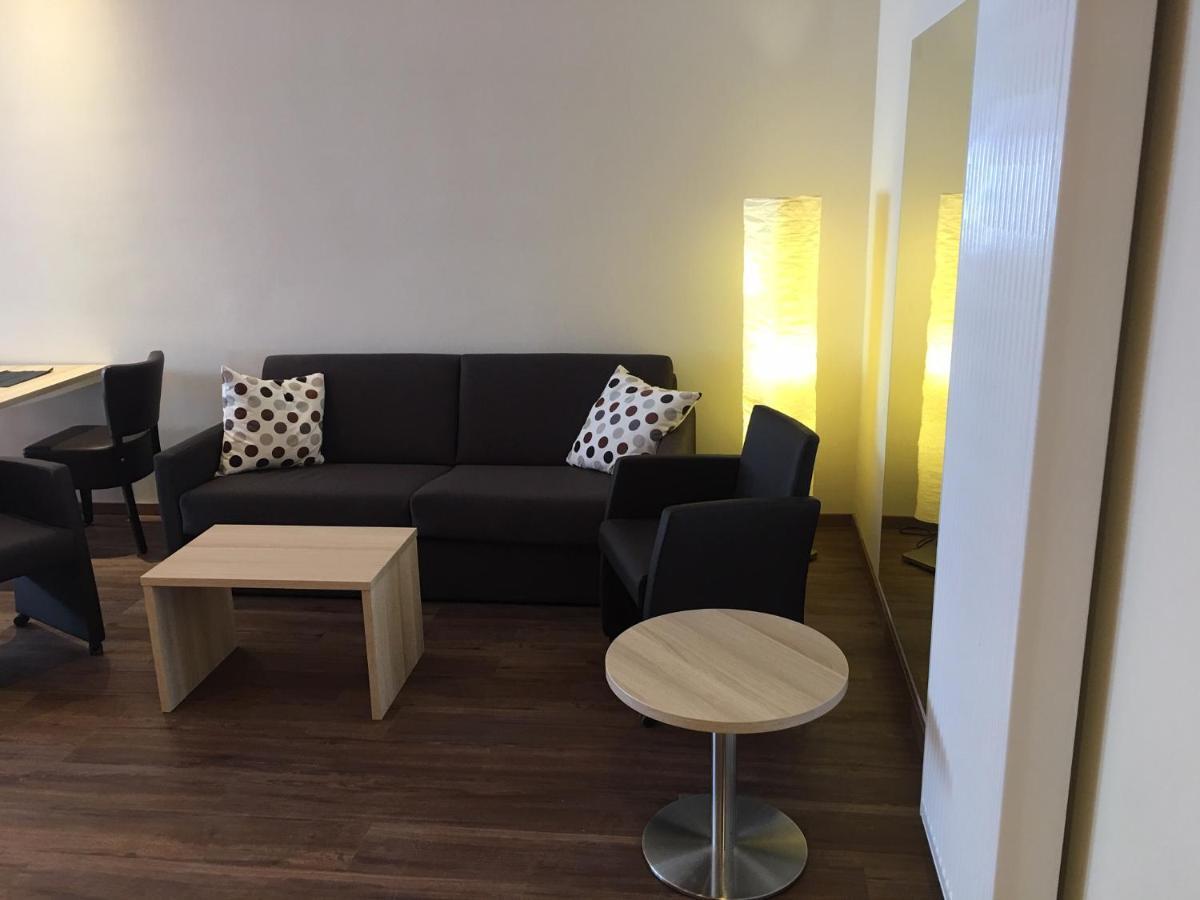 בנסהיים 3 Apartments Am Wambolter Hof 3 מראה חיצוני תמונה